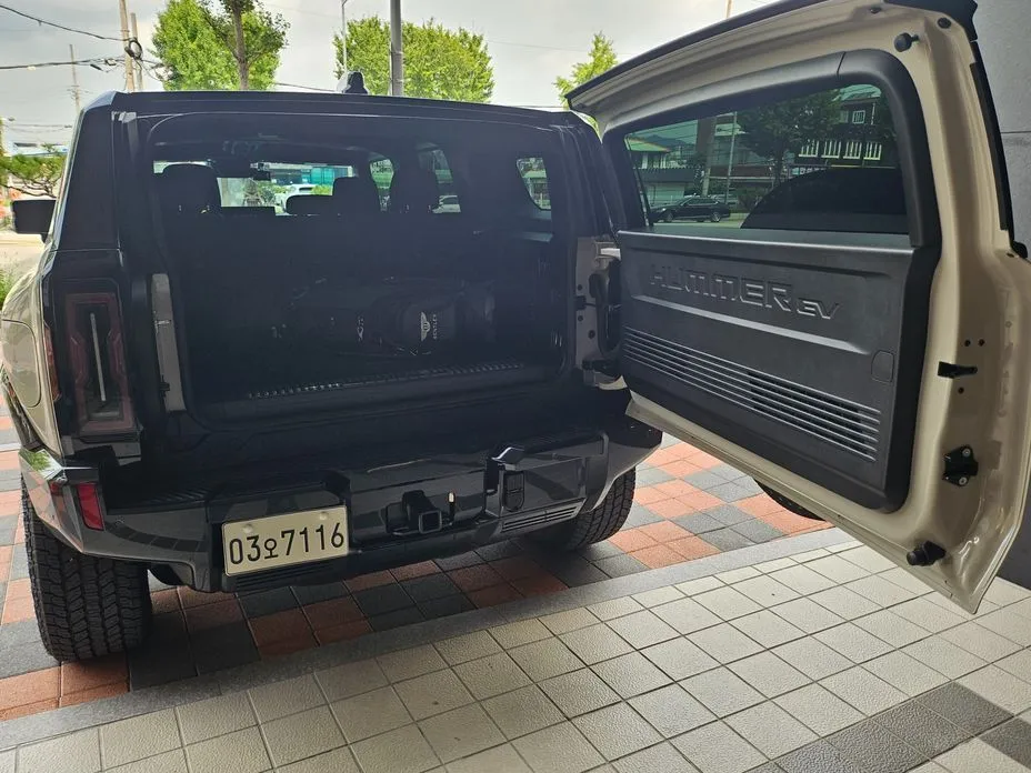 GMC Hummer EV — фото 5