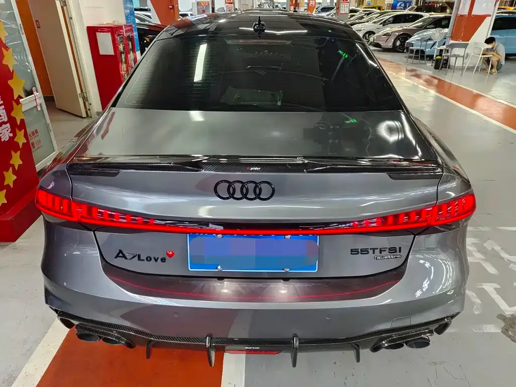 Audi A7L — фото 4