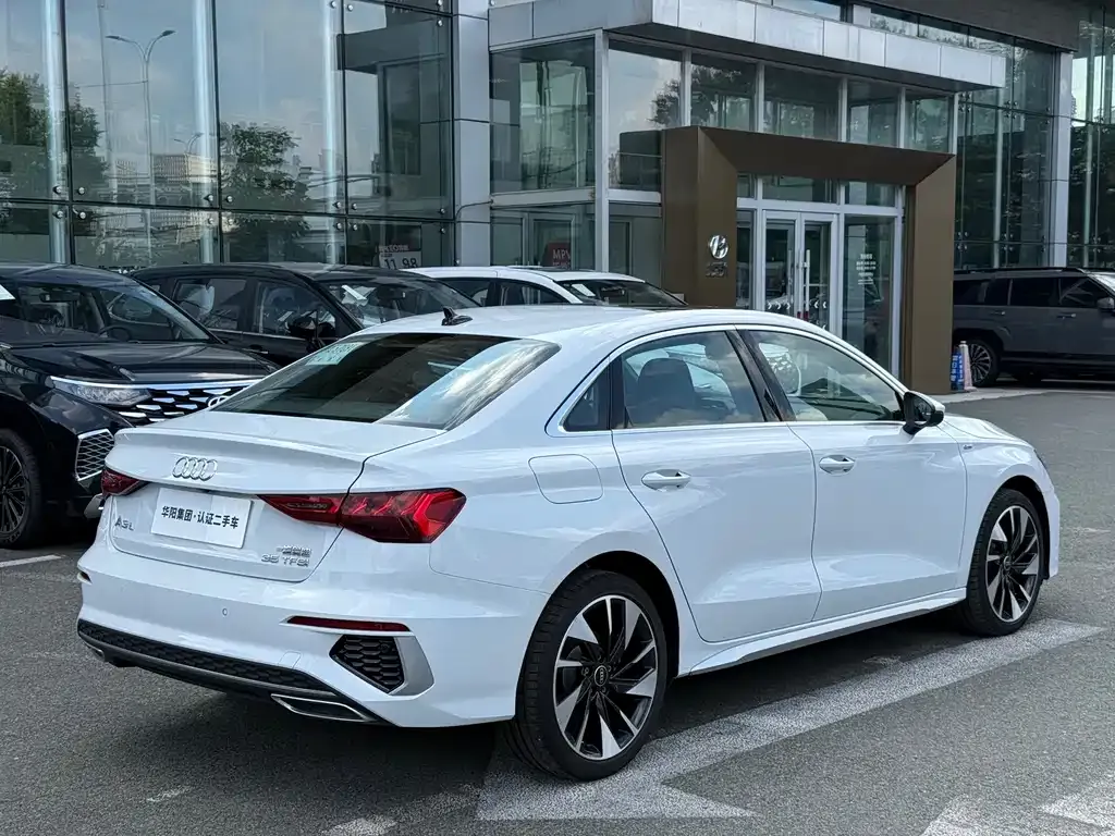 Audi A3 — фото 10