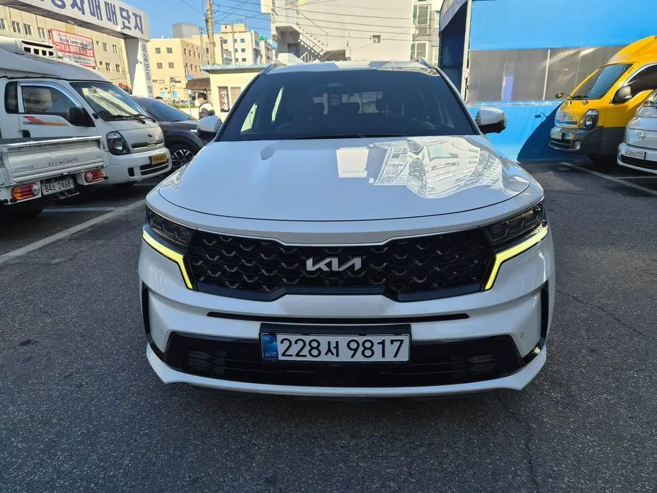 Kia Sorento — фото 1