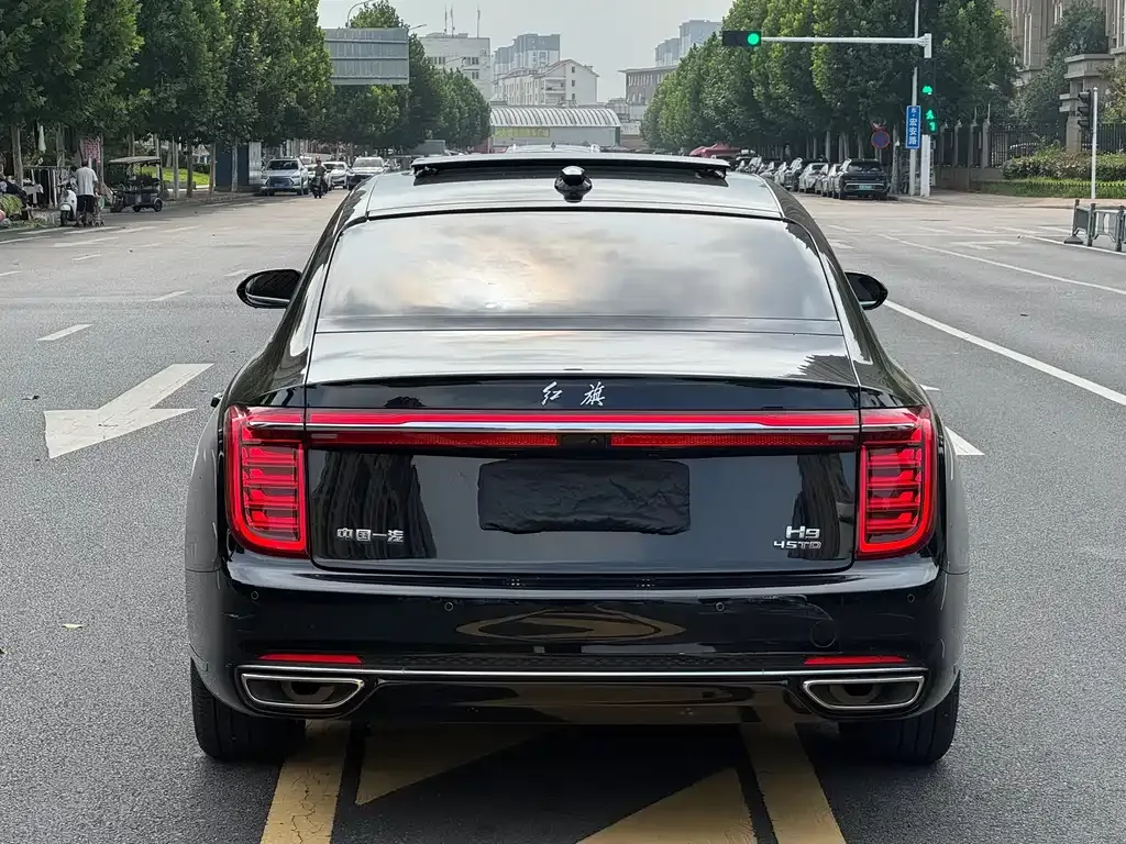 Hongqi H9 — фото 4
