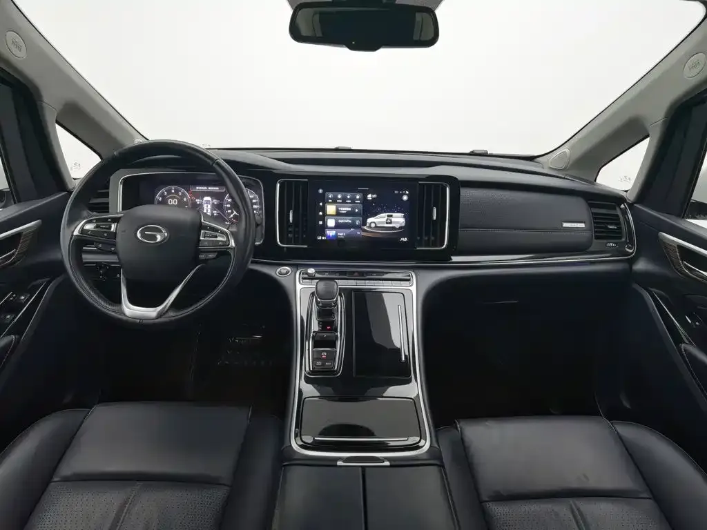 GAC Motor Trumpchi M8 — фото 7