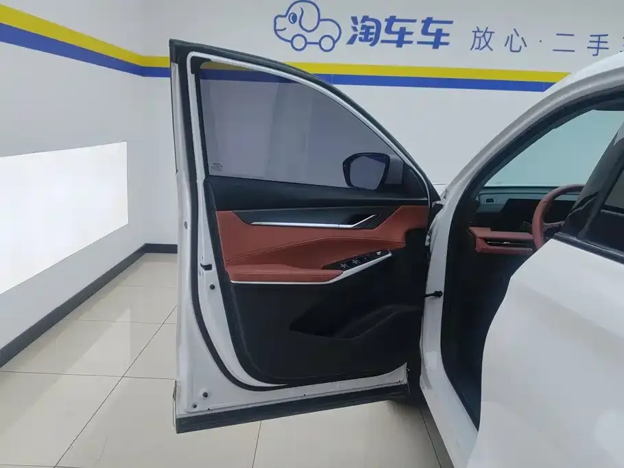 Changan CS75PLUS — фото 9