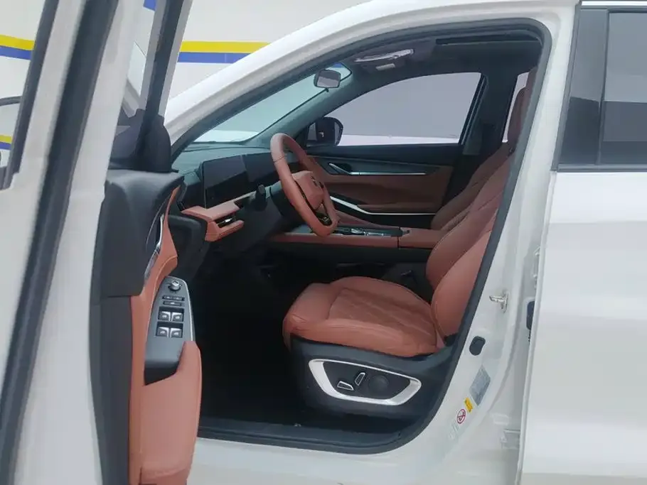 Changan CS75PLUS — фото 6