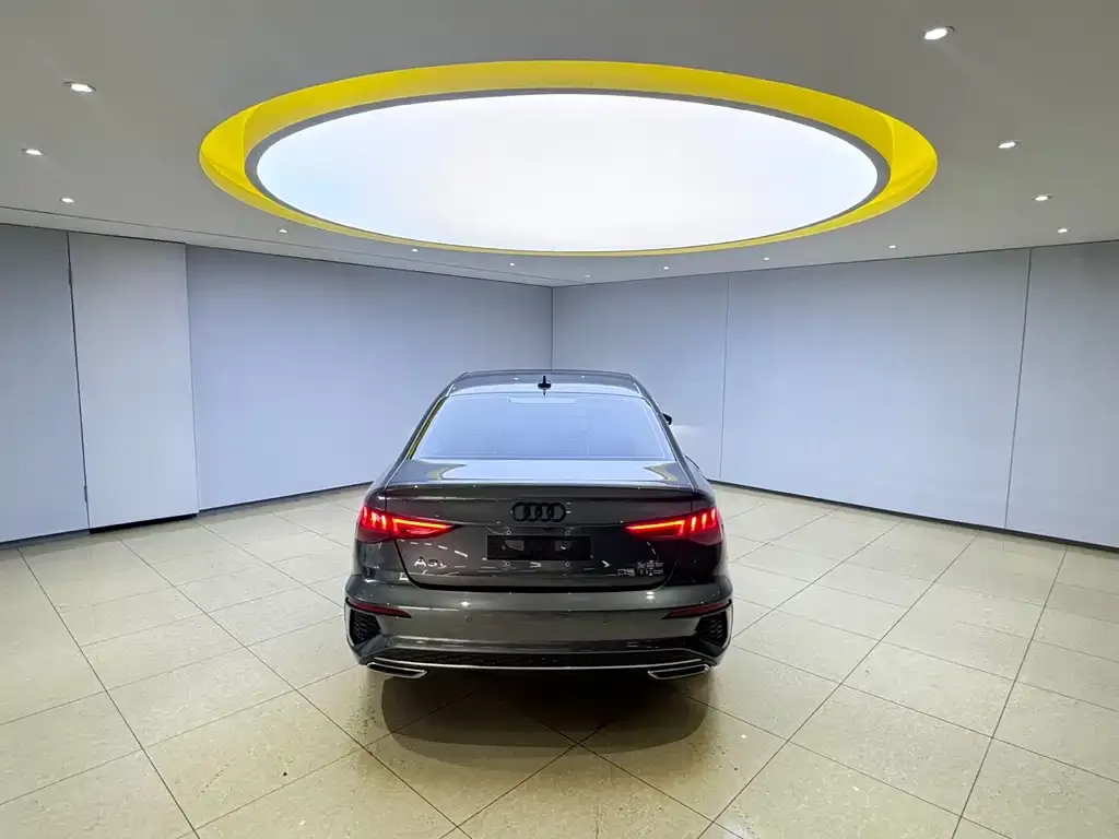 Audi A3 — фото 3
