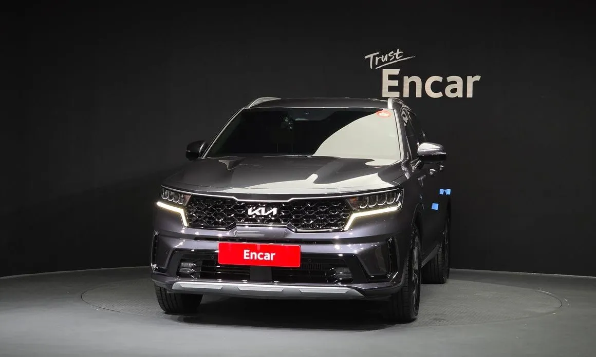 Kia Sorento — фото 6