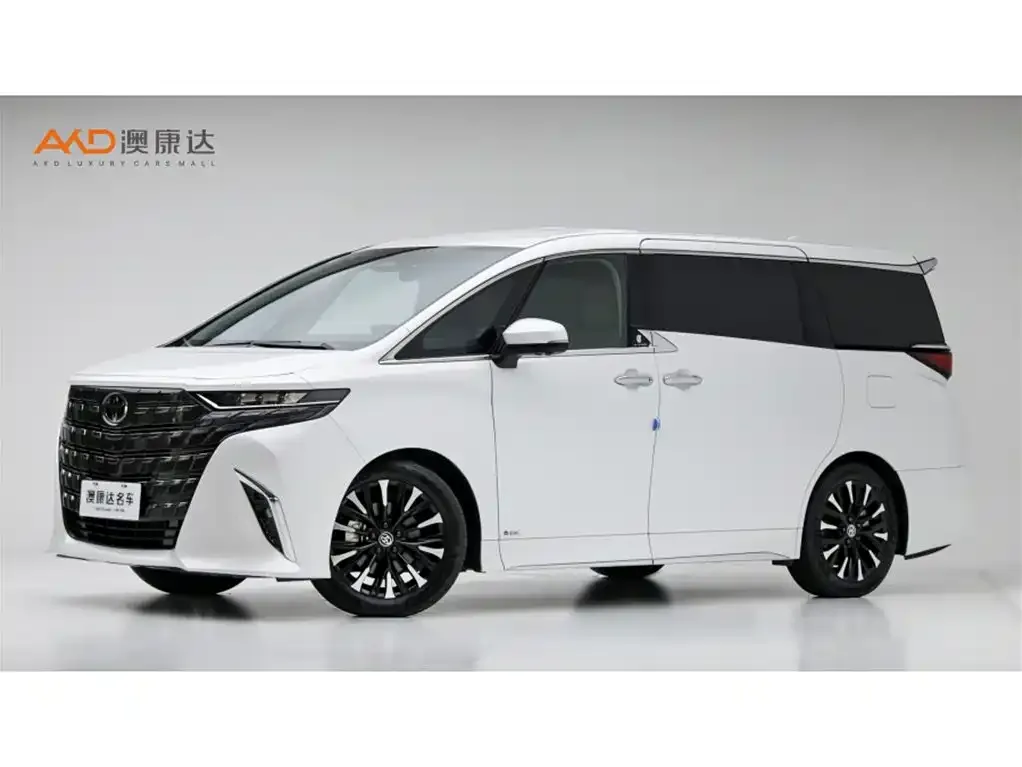 Toyota Alphard — фото 1