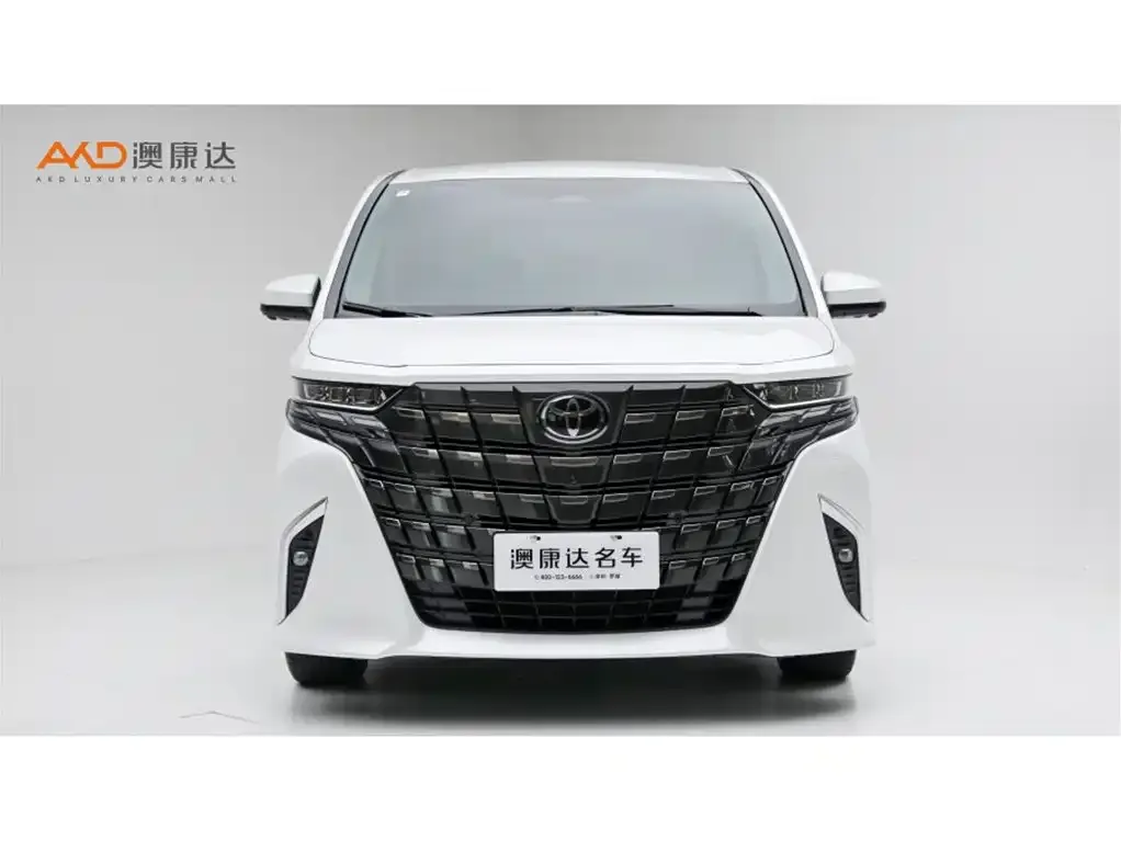 Toyota Alphard — фото 4