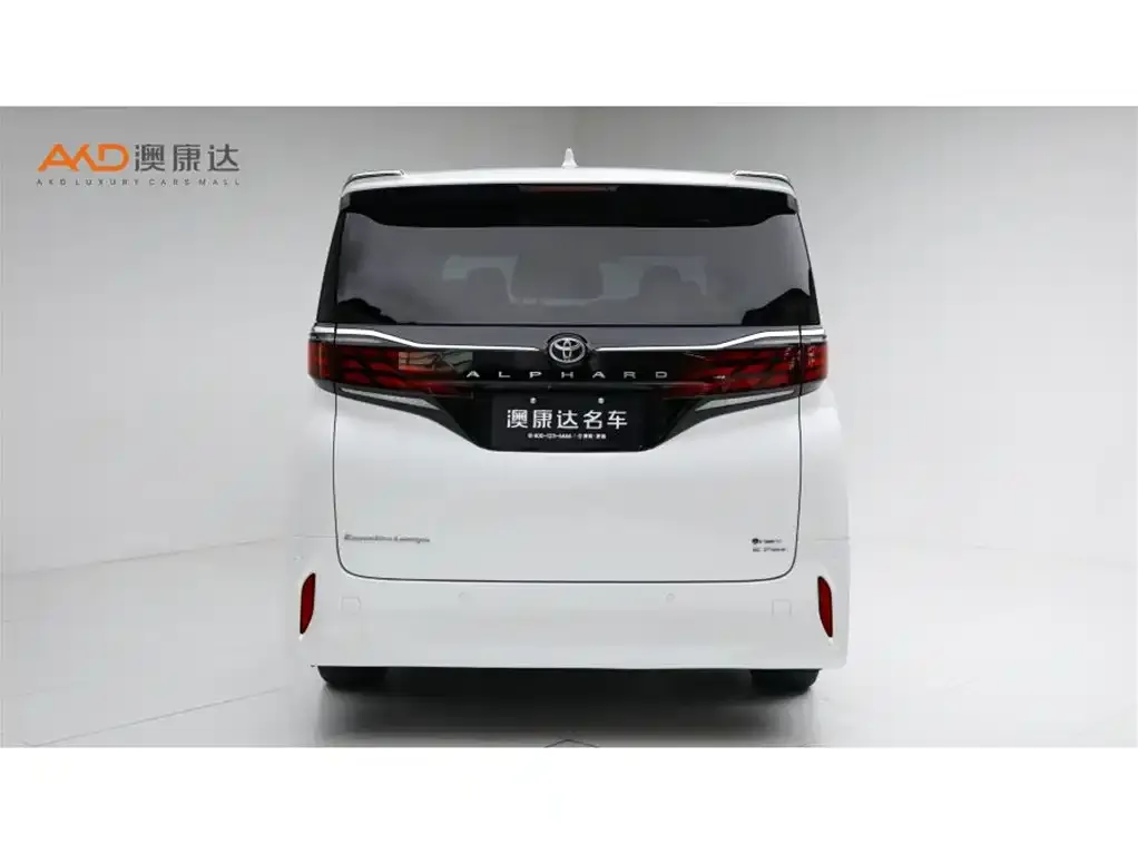 Toyota Alphard — фото 3