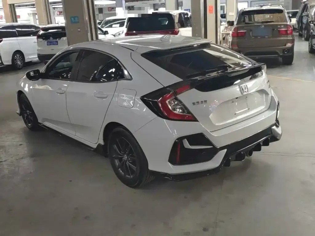 Honda Civic — фото 10