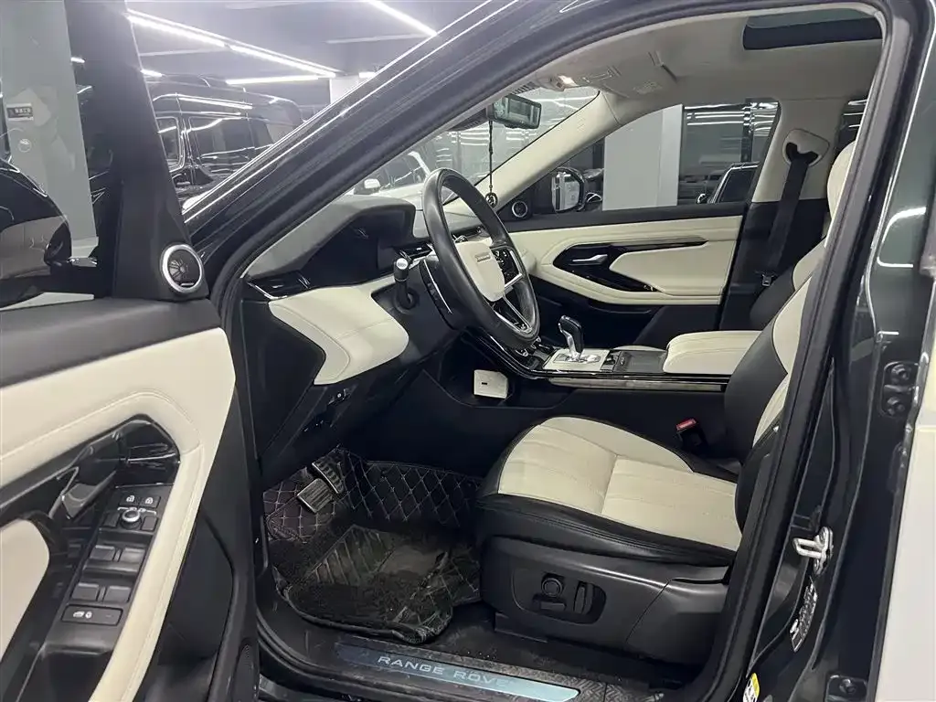 Land Rover Evoque — фото 6