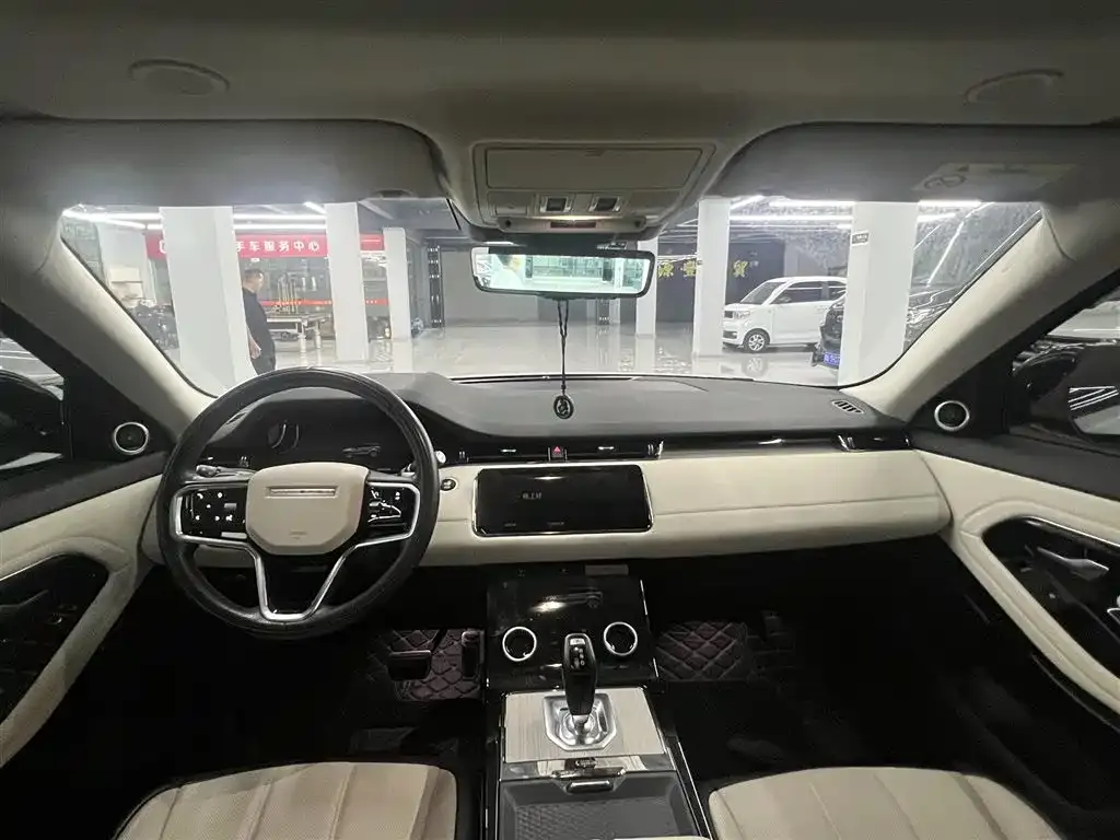 Land Rover Evoque — фото 4