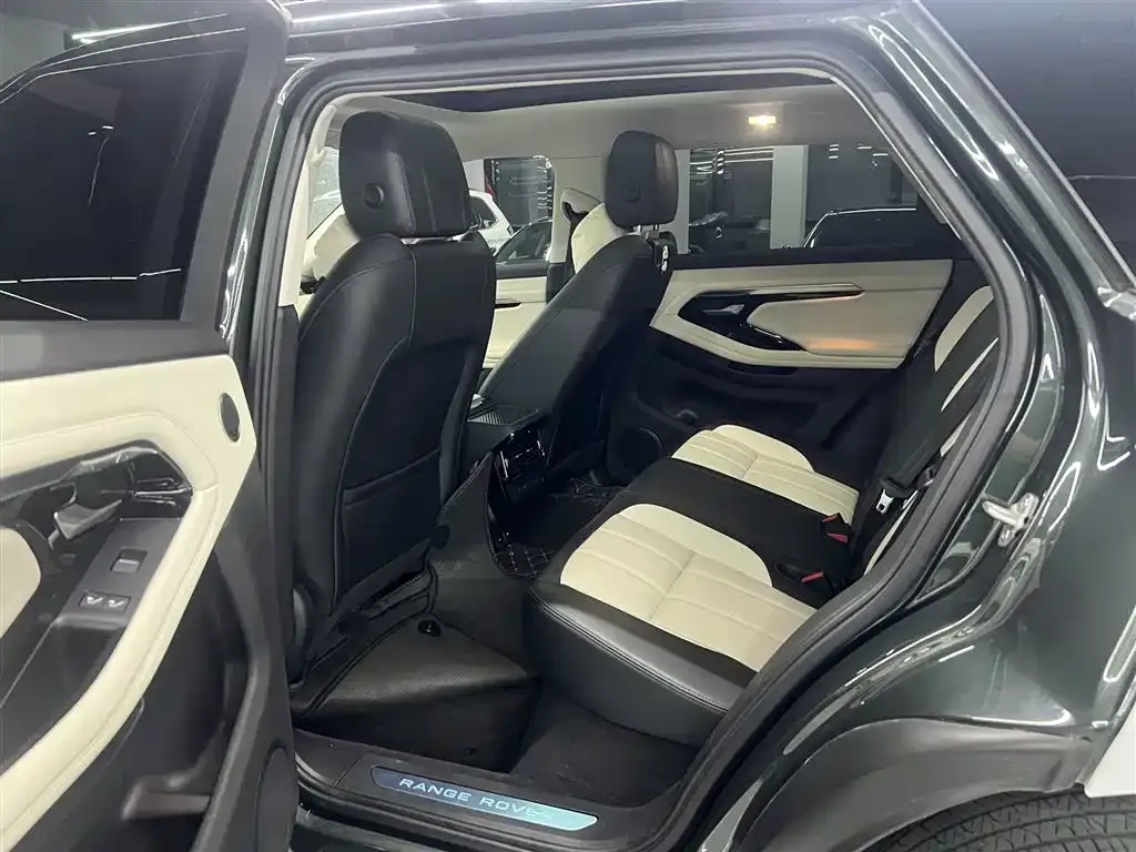 Land Rover Evoque — фото 5