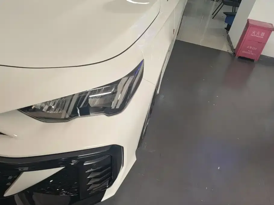 GAC Motor Shadow Leopard — фото 4