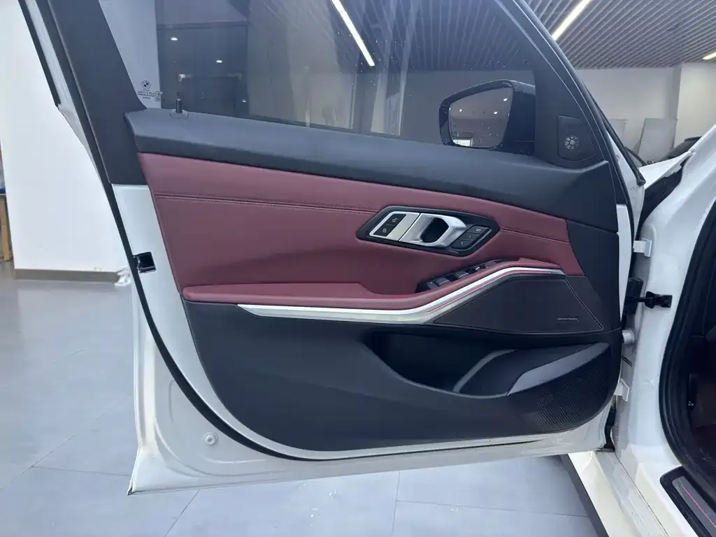 BMW i3 — фото 9