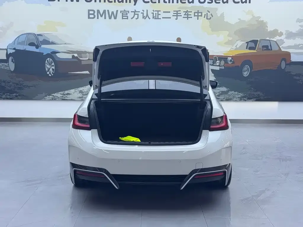 BMW i3 — фото 7