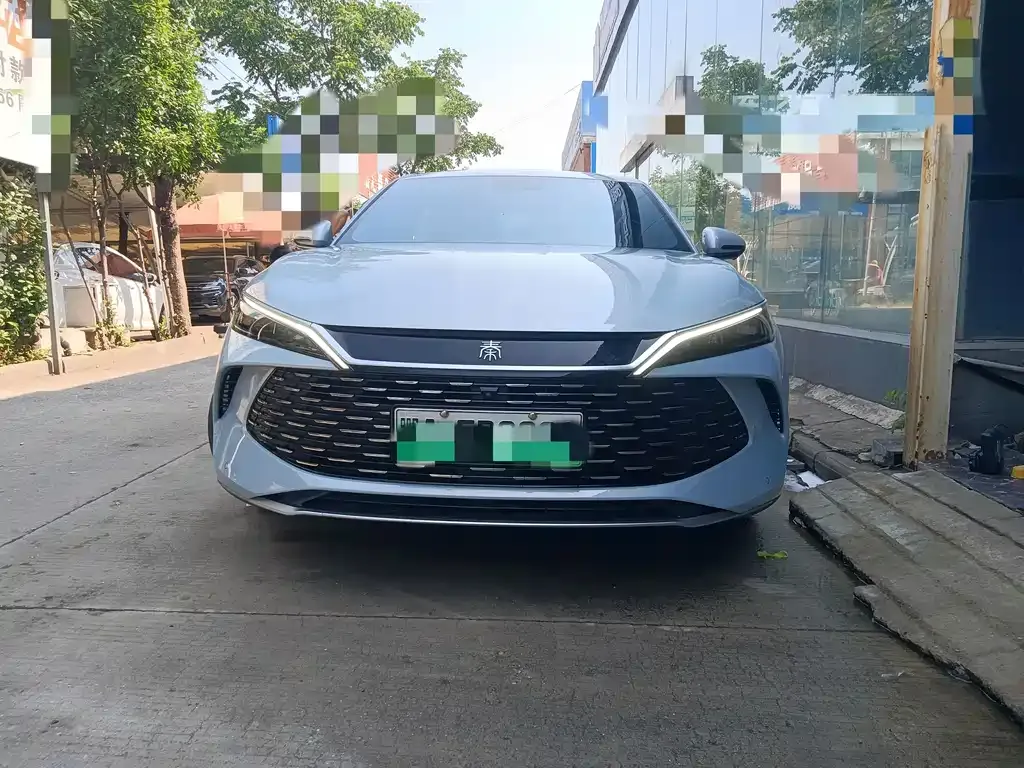 BYD Qin L — фото 10