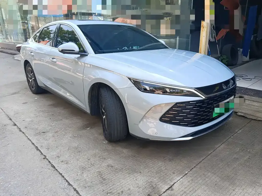 BYD Qin L — фото 4