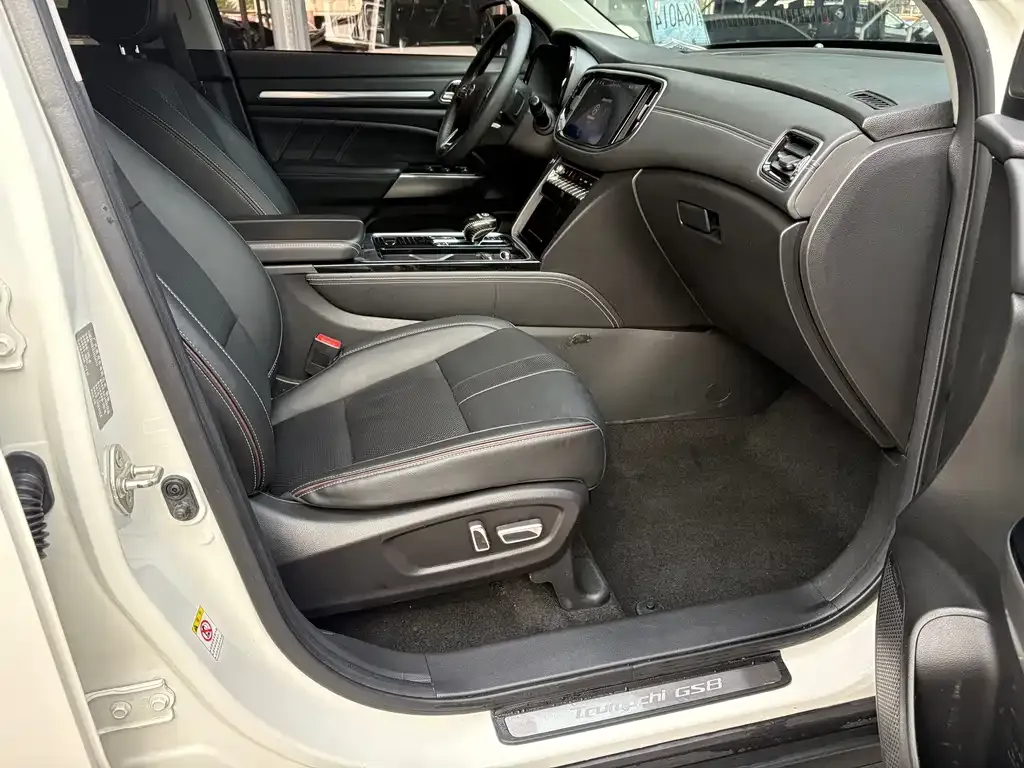 GAC Motor Trumpchi GS8 — фото 3