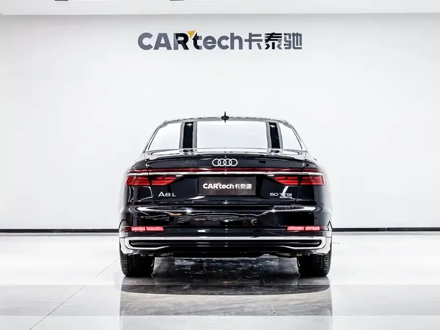 Audi A8 — фото 4