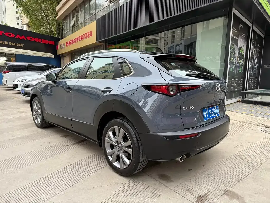 Mazda CX-30 — фото 9