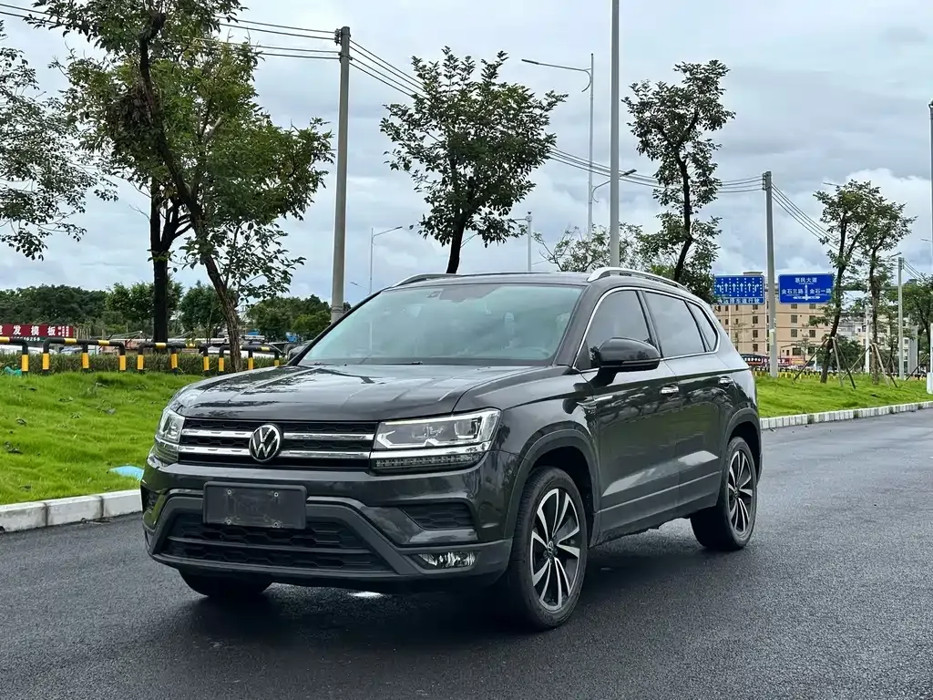 Volkswagen Tharu — фото 1