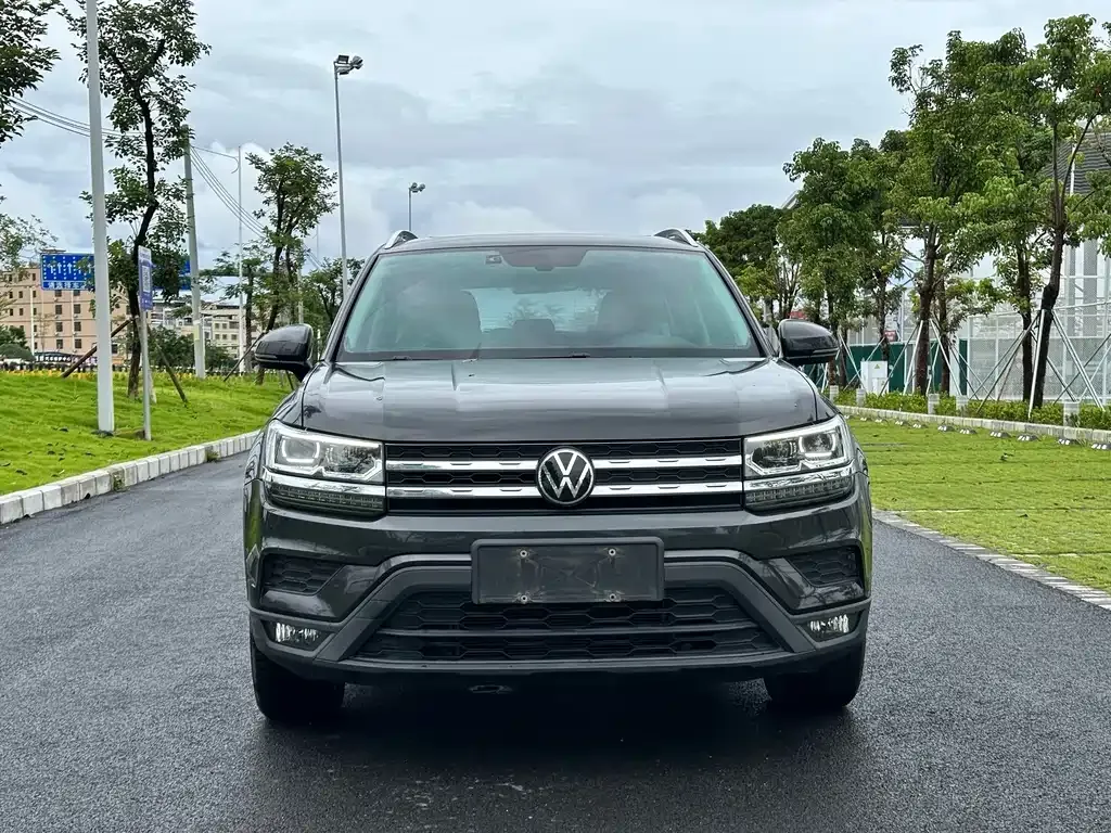 Volkswagen Tharu — фото 4