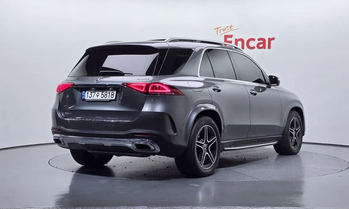 Mercedes-Benz GLE-Class — фото 6