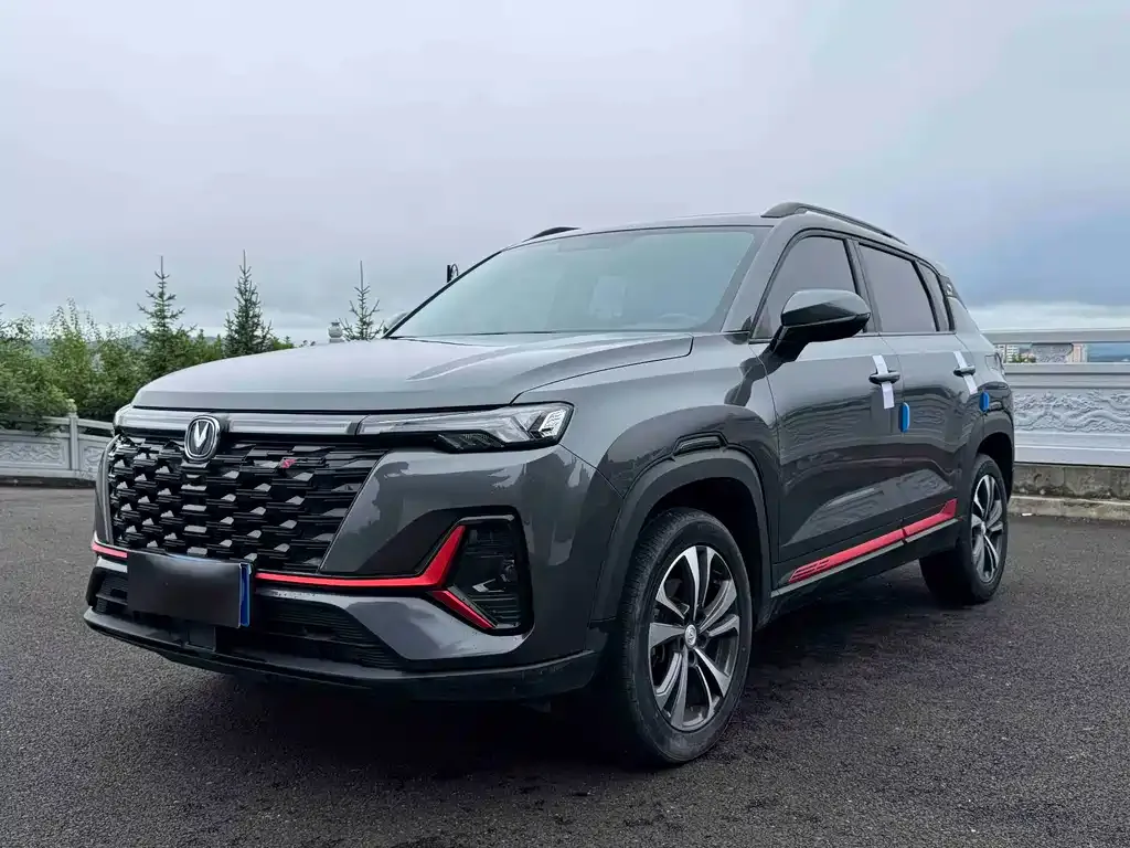 Changan CS35PLUS — фото 1