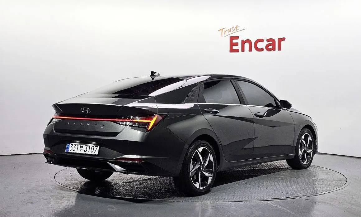 Hyundai AVANTE — фото 2