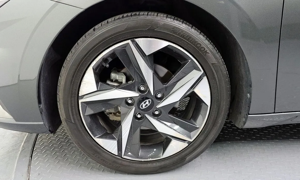 Hyundai AVANTE — фото 6