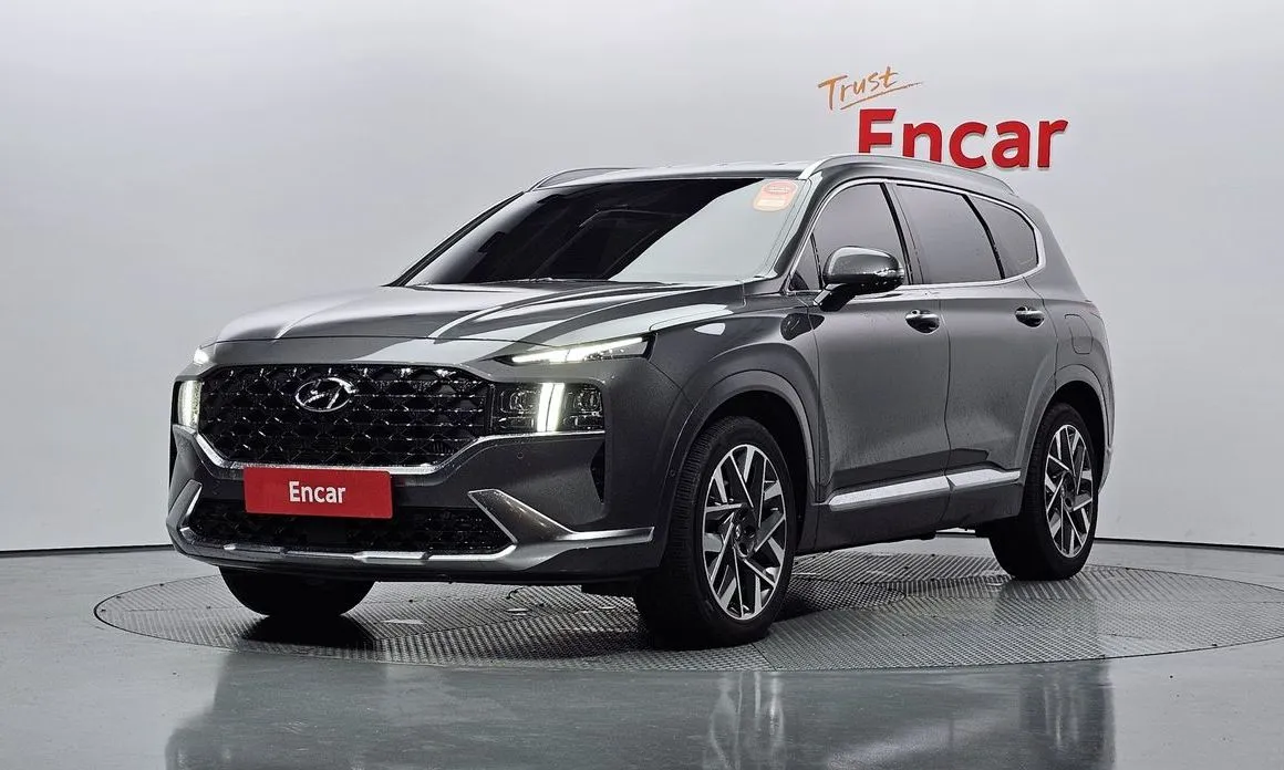 Hyundai Santafe — фото 1