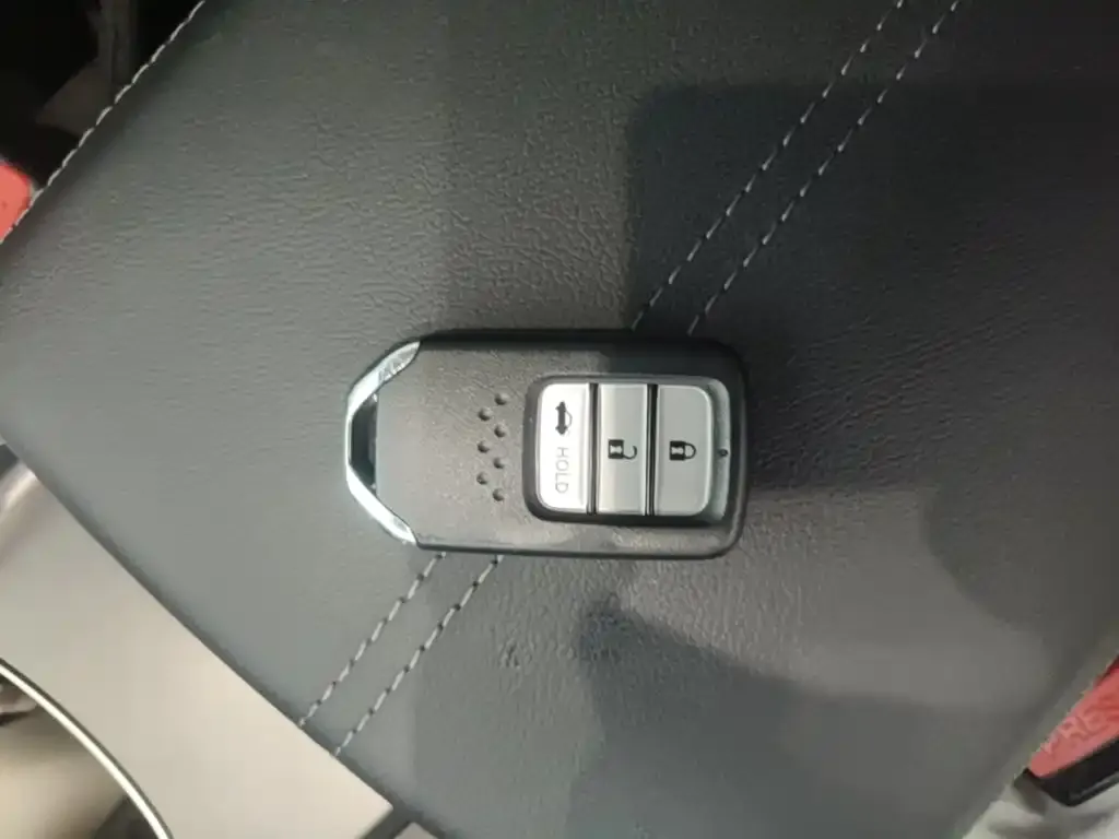 Honda Accord — фото 4
