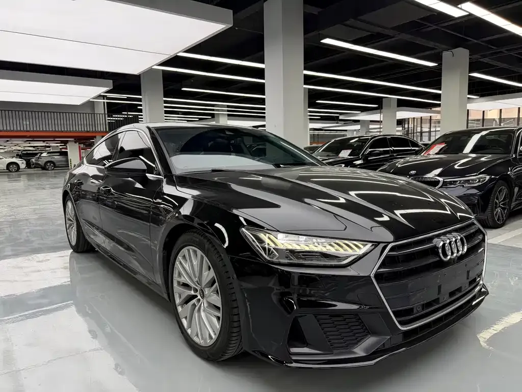 Audi A7 — фото 5