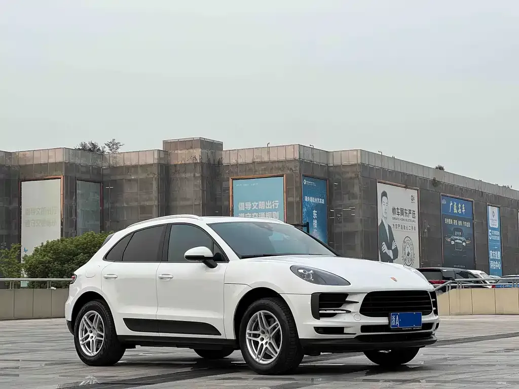 Porsche Macan — фото 2
