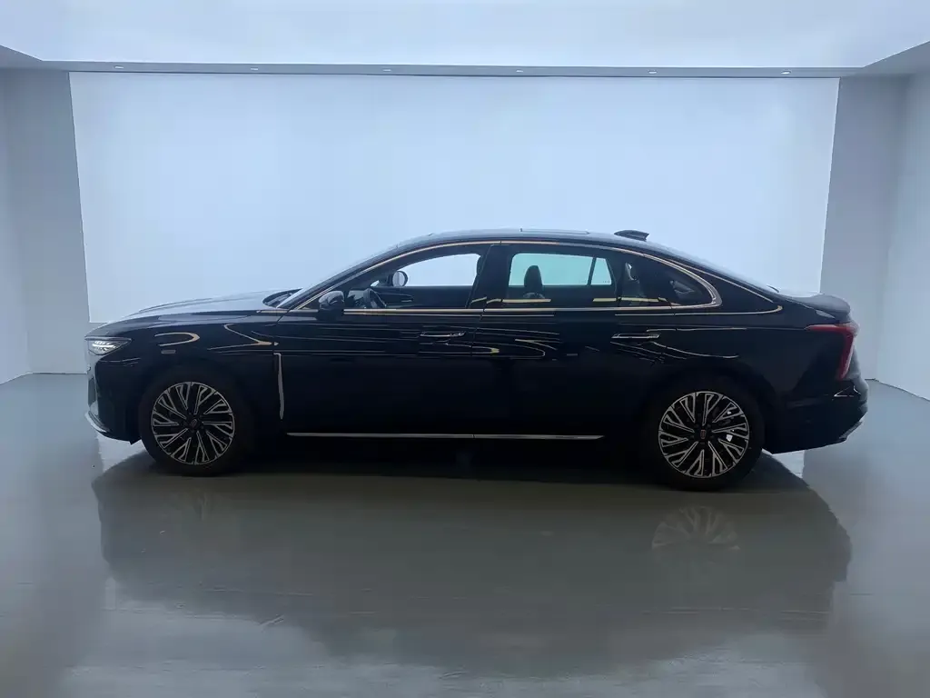 Hongqi H5 — фото 3
