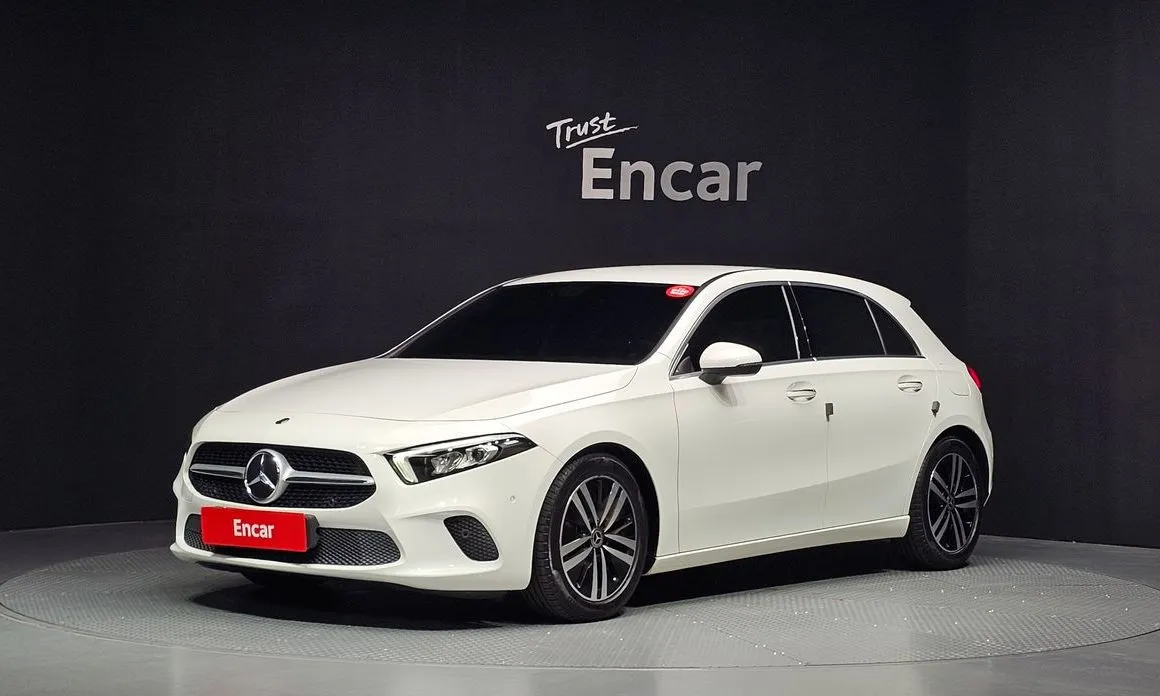 Mercedes-Benz A-Class A220 Hatchback 1