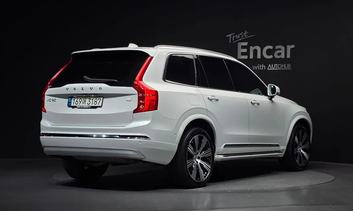 Volvo XC90 — фото 5