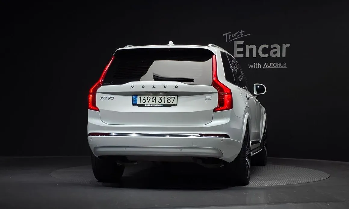 Volvo XC90 — фото 2