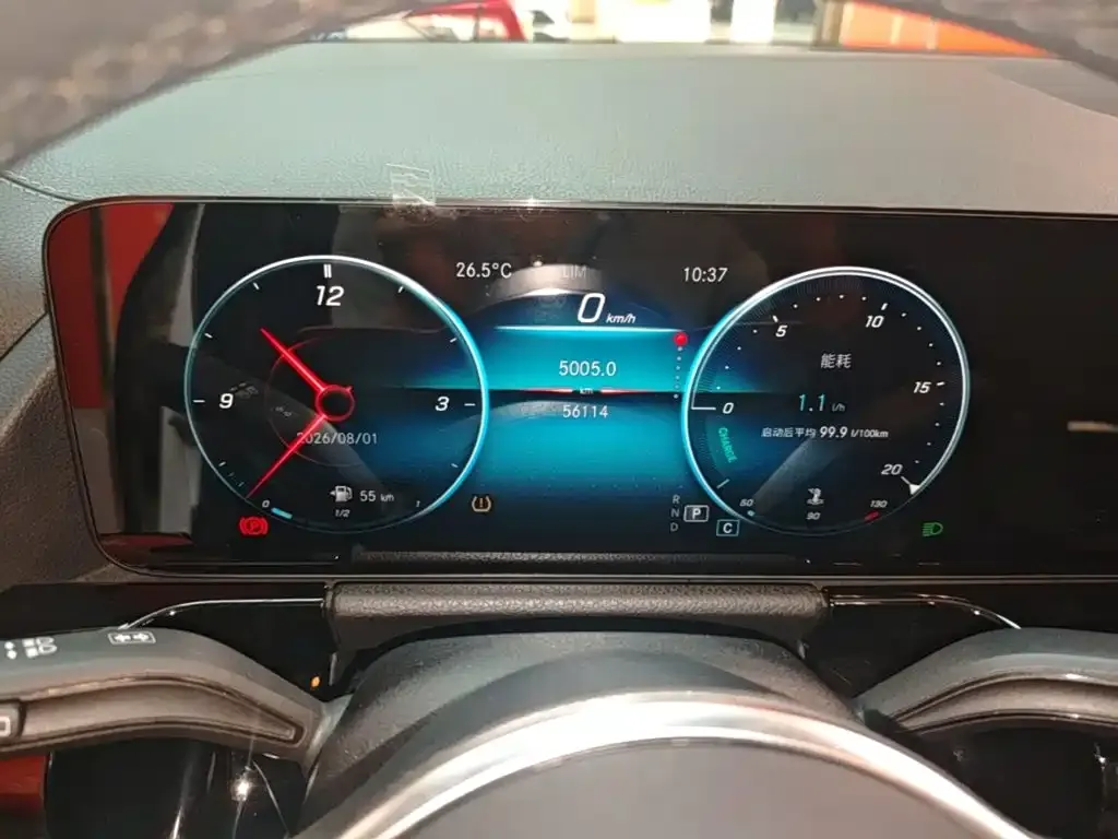 Mercedes-Benz GLA — фото 10