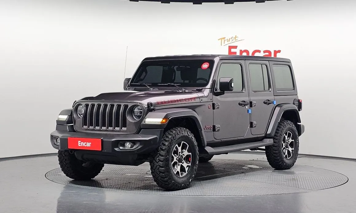Jeep Wrangler — фото 1