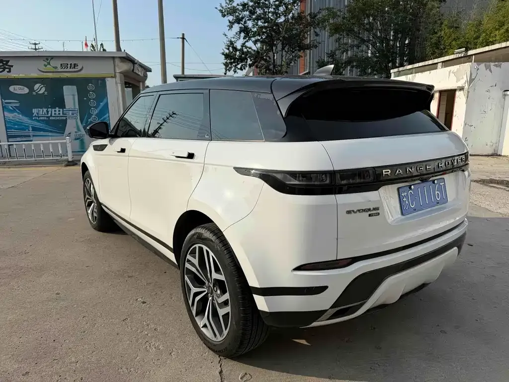 Land Rover Evoque — фото 10