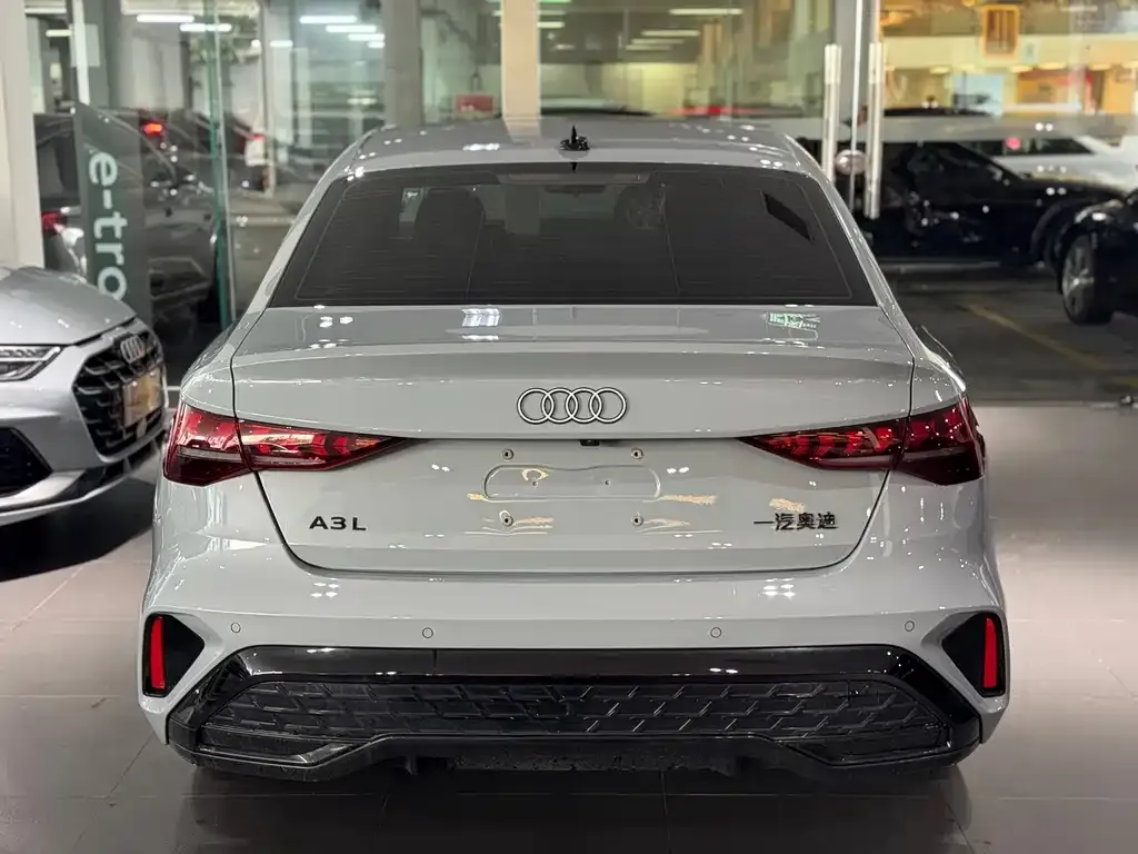 Audi A3 — фото 8