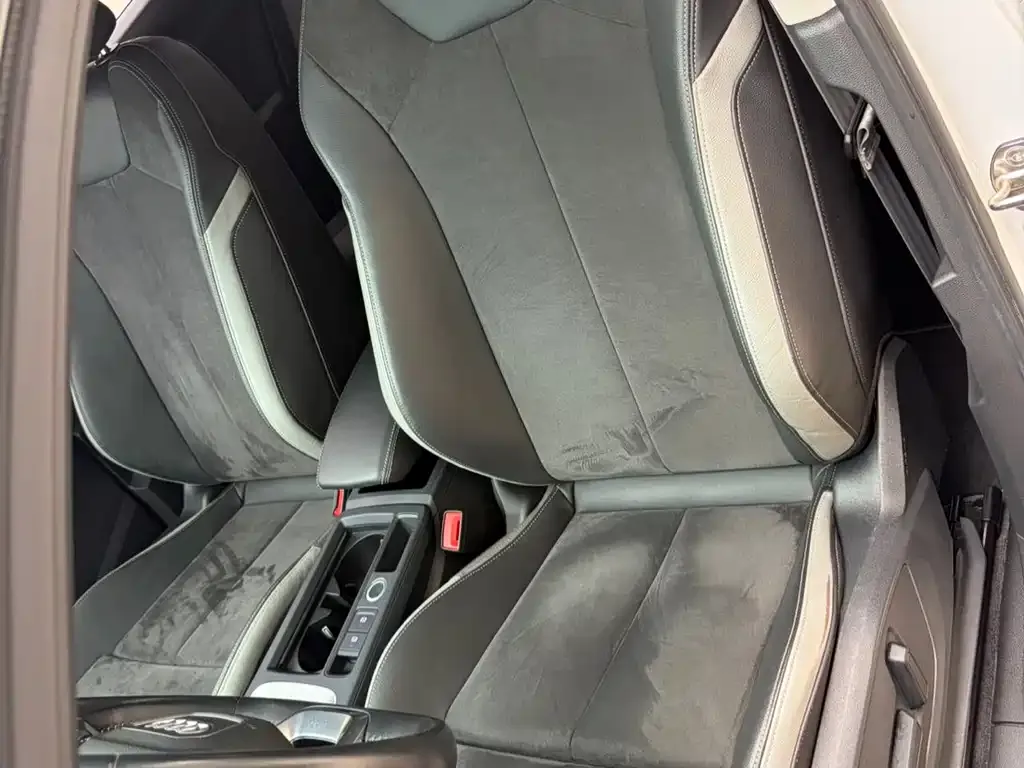 Audi Q3 — фото 4