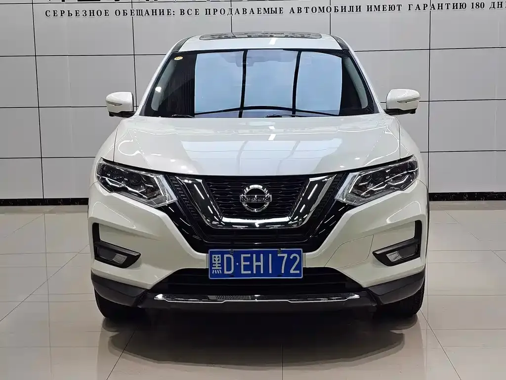 Nissan X-Trail — фото 10