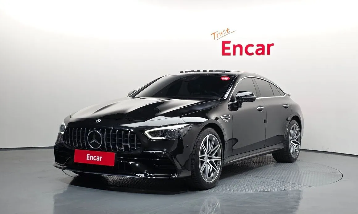 Mercedes-Benz AMG GT — фото 1