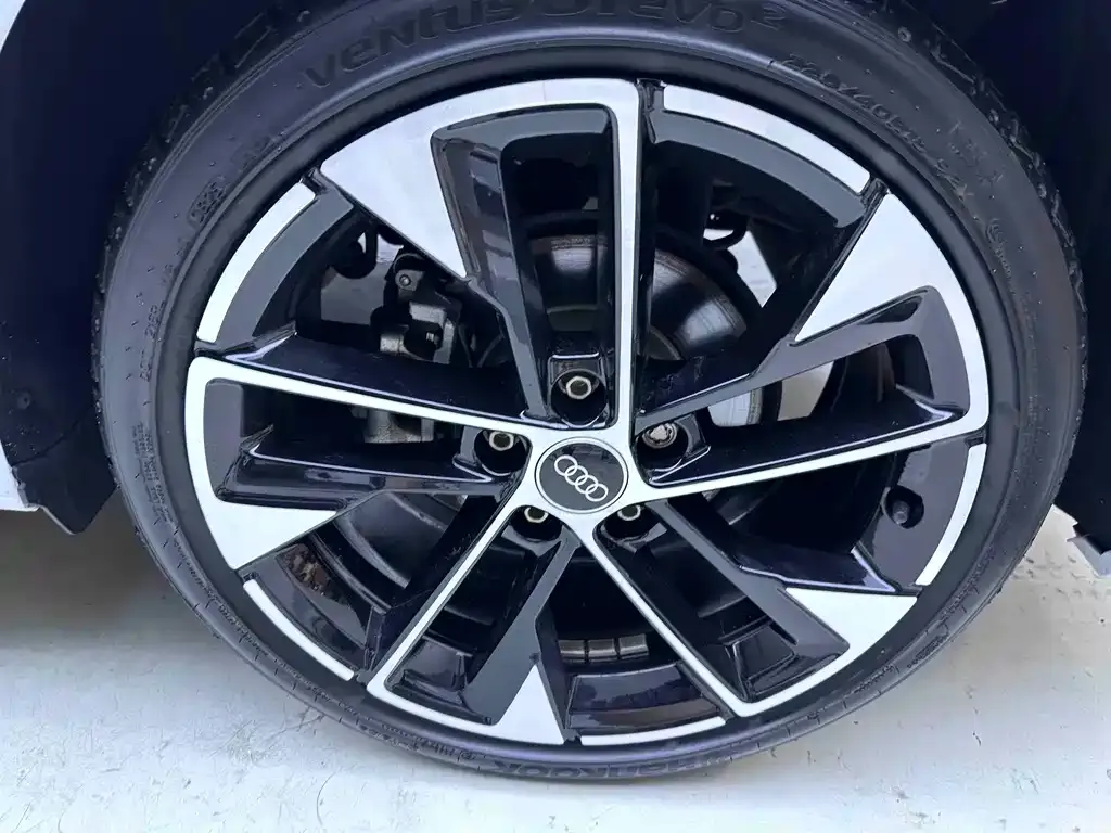 Audi A3 — фото 10