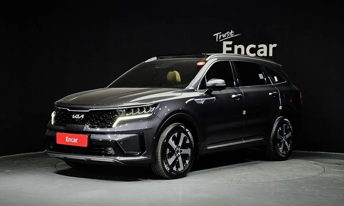 Kia Sorento — фото 1