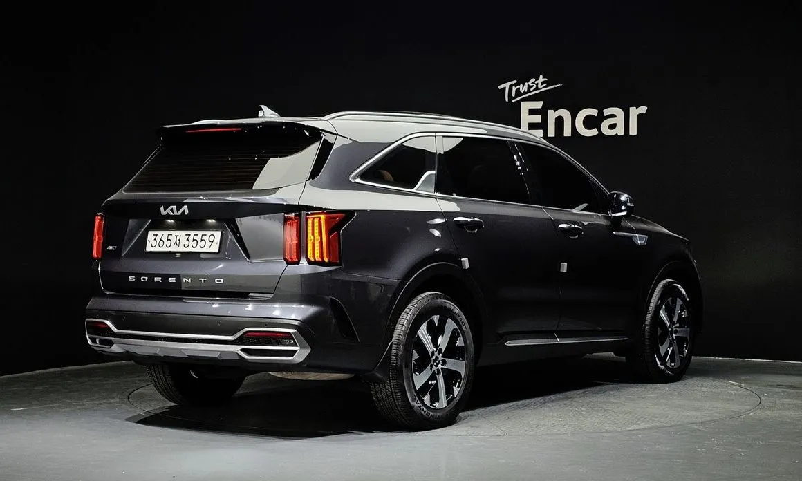 Kia Sorento — фото 4