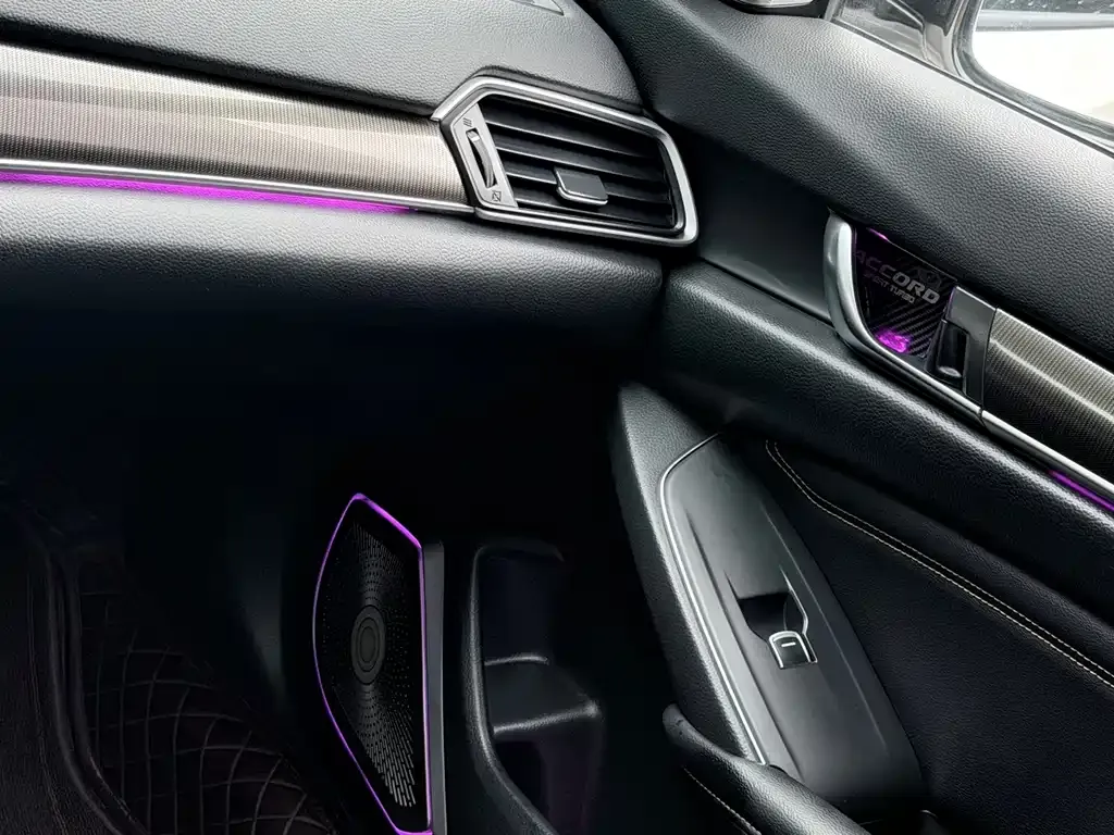 Honda Accord — фото 4